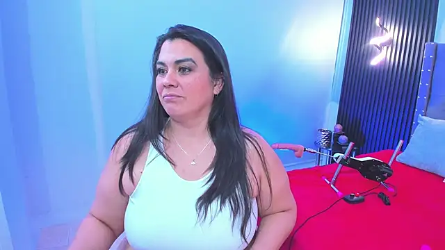 martina foxy  online show from 10.30.25