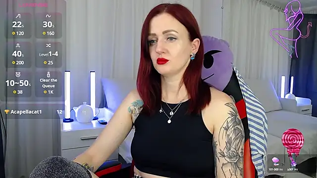 Snapshot of ElisaJane chatting on 02.21.25 ElisaJane online show from 02.21.25