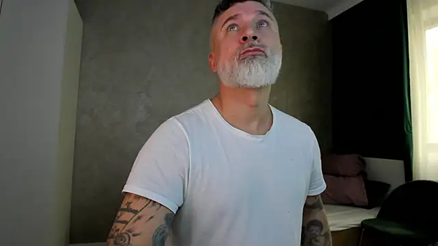 BlowMyXXL online show from 12.29.24