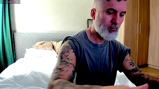 BlowMyXXL online show from 02.20.25