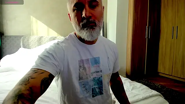 BlowMyXXL online show from 02.24.25