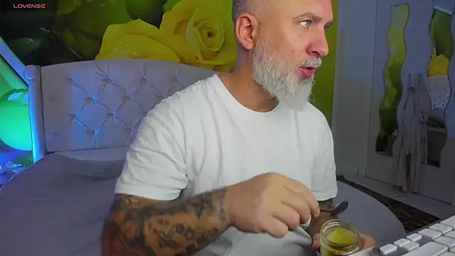 BlowMyXXL online show from 01.16.26