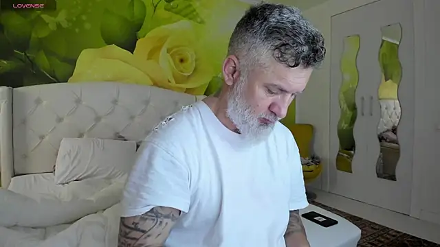 BlowMyXXL online show from 04.02.26