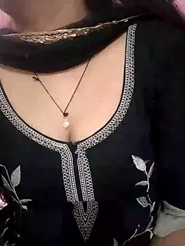 Snapshot of Cute_nidhi chatting on 12.04.24 Cute nidhi online show from 12.04.24