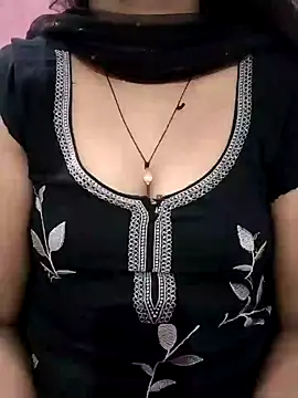 Snapshot of Cute_nidhi chatting on 12.28.24 Cute nidhi online show from 12.28.24