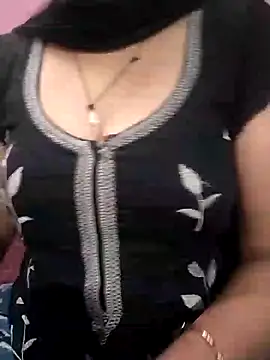 Snapshot of Cute_nidhi chatting on 12.31.24 Cute nidhi online show from 12.31.24