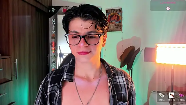 Snapshot of marckalexis chatting on 04.09.26 marckalexis online show from 04.09.26