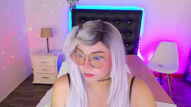 Snapshot of Cuckold_lover69 chatting on 12.18.24 Cuckold lover69 online show from 12.18.24