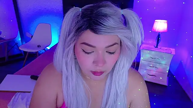 Snapshot of Cuckold_lover69 chatting on 02.01.25 Cuckold lover69 online show from 02.01.25