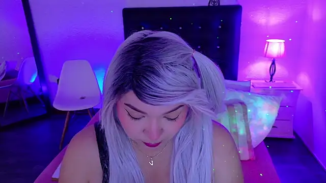 Snapshot of Cuckold_lover69 chatting on 02.15.25 Cuckold lover69 online show from 02.15.25