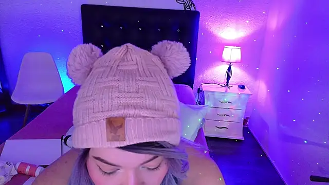 Snapshot of Cuckold_lover69 chatting on 03.05.25 Cuckold lover69 online show from 03.05.25