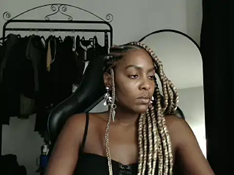 Snapshot of marisilva_br chatting on 03.14.25 marisilva br online show from 03.14.25