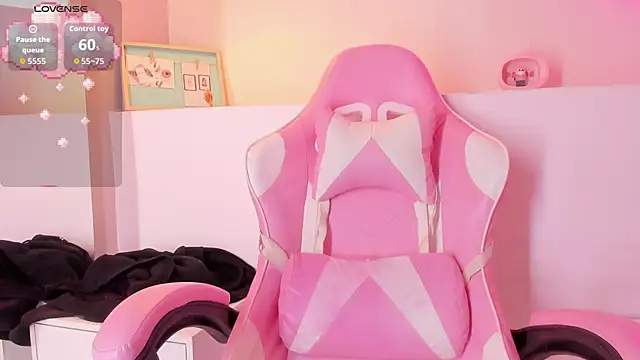 violeth hill online show from 10.09.25