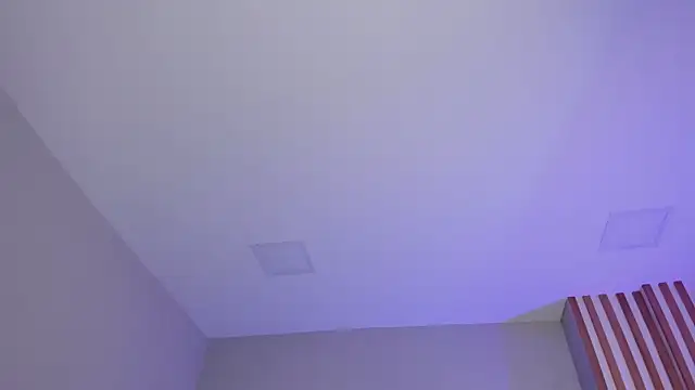 violeth hill online show from 10.31.25