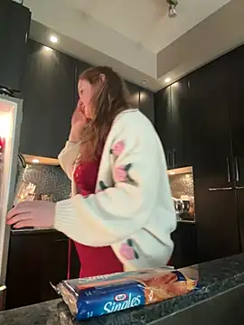 GingerSnap33 online show from 01.25.25