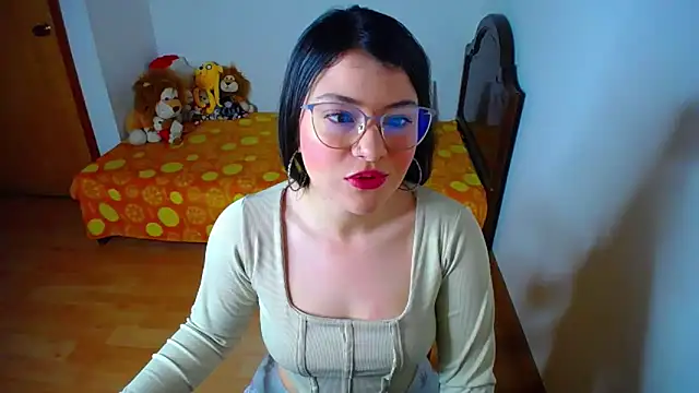 Snapshot of juli05star20 chatting on 03.14.25 juli05star20 online show from 03.14.25
