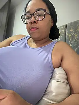 XMara online show from 10.24.25