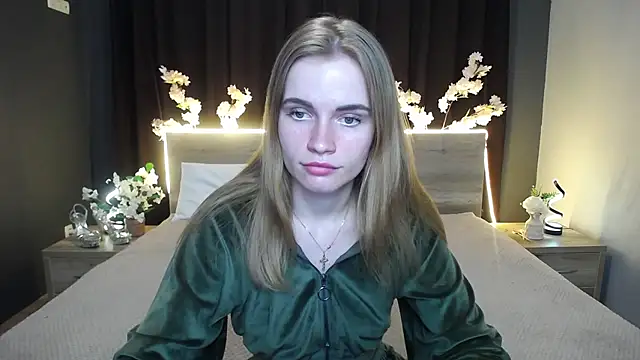 Snapshot of MargaritaKiss chatting on 04.17.26 MargaritaKiss online show from 04.17.26