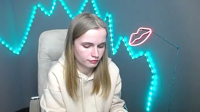 Snapshot of MargaritaKiss chatting on 04.27.26 MargaritaKiss online show from 04.27.26