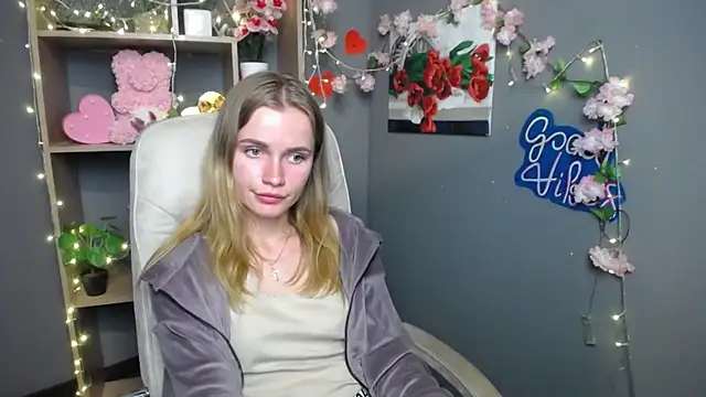 Snapshot of MargaritaKiss chatting on 05.29.26 MargaritaKiss online show from 05.29.26