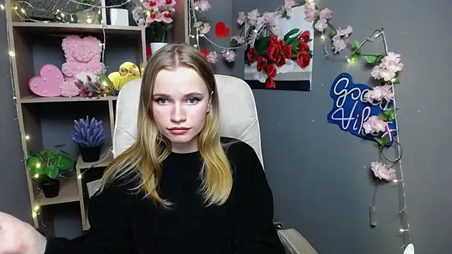 Snapshot of MargaritaKiss chatting on 05.31.26 MargaritaKiss online show from 05.31.26
