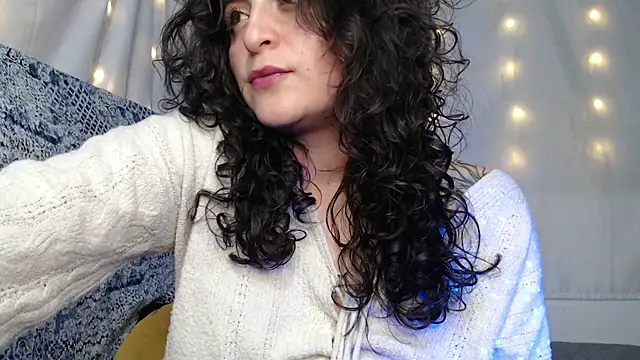 Snapshot of Marci_owo chatting on 01.06.25 Marci owo online show from 01.06.25