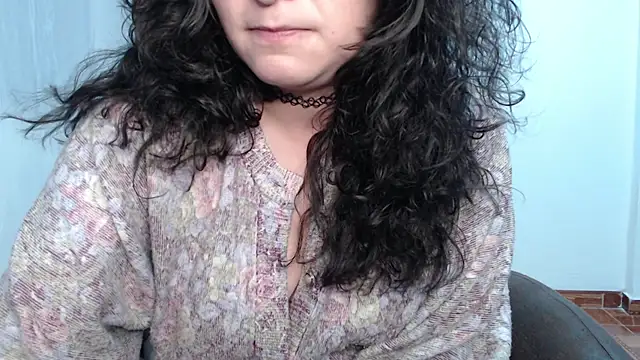 Snapshot of Marci_owo chatting on 01.18.25 Marci owo online show from 01.18.25