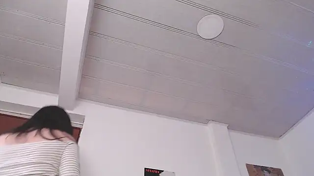 Snapshot of Marci_owo chatting on 02.23.25 Marci owo online show from 02.23.25