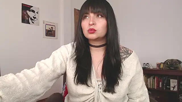 Snapshot of Marci_owo chatting on 02.26.25 Marci owo online show from 02.26.25