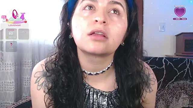 Snapshot of Marci_owo chatting on 10.09.25 Marci owo online show from 10.09.25