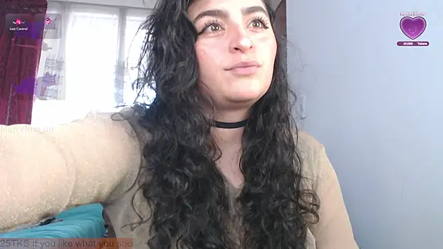 Snapshot of Marci_owo chatting on 12.02.25 Marci owo online show from 12.02.25