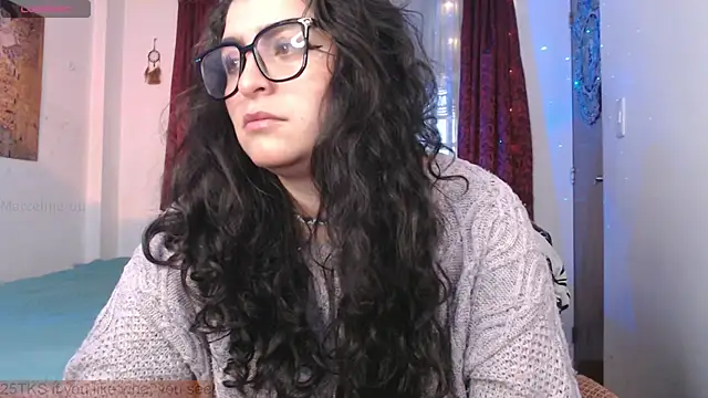 Snapshot of Marci_owo chatting on 12.14.25 Marci owo online show from 12.14.25