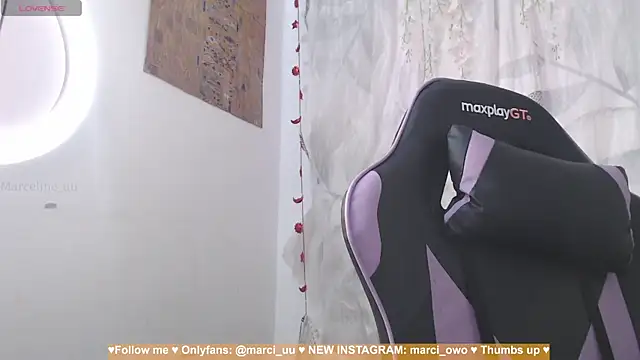 Snapshot of Marci_owo chatting on 07.22.26 Marci owo online show from 07.22.26