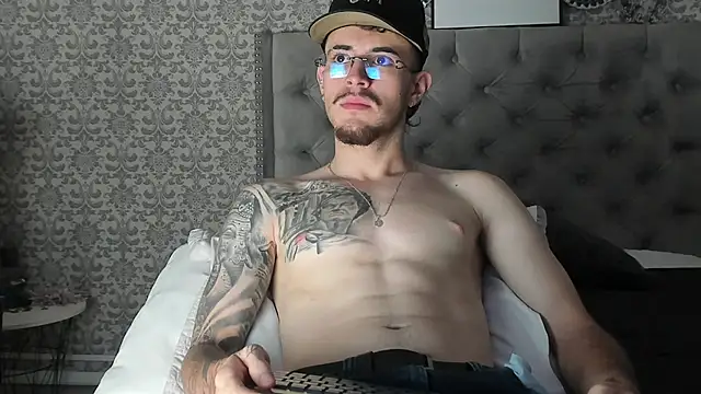 CodyWalkerR online show from 01.10.26