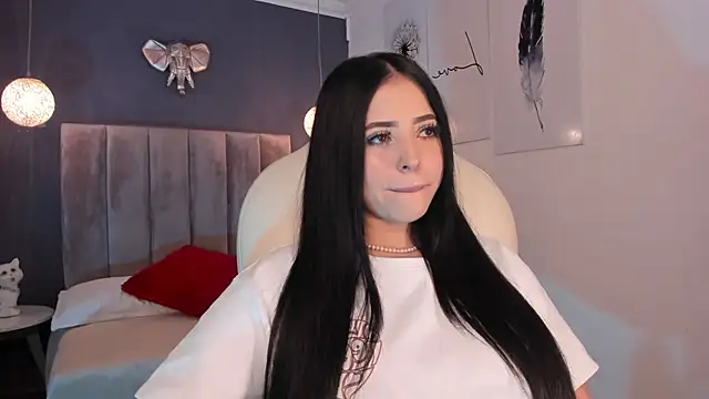 Maaiitee online show from 12.31.24