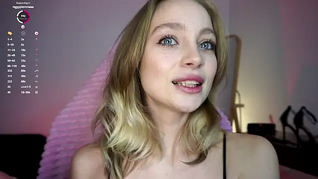  LISA BABYMETAL  online show from 12.15.24