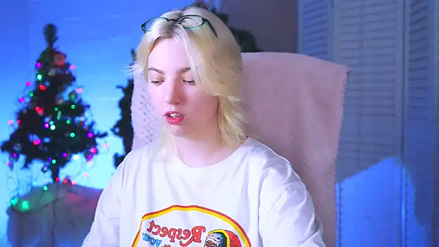 Snapshot of RocKStone_ chatting on 01.08.25 RocKStone  online show from 01.08.25