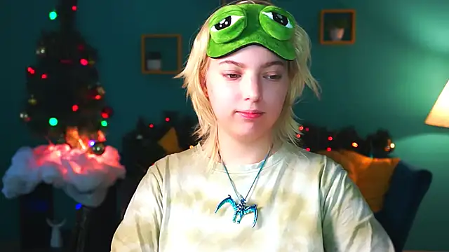 Snapshot of RocKStone_ chatting on 01.10.25 RocKStone  online show from 01.10.25