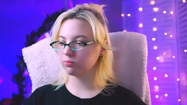 Snapshot of RocKStone_ chatting on 01.21.25 RocKStone  online show from 01.21.25