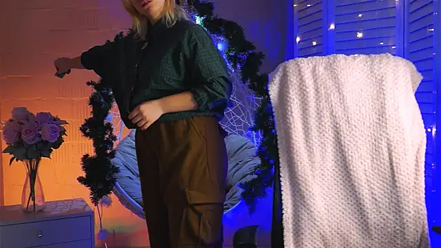 Snapshot of RocKStone_ chatting on 01.23.25 RocKStone  online show from 01.23.25