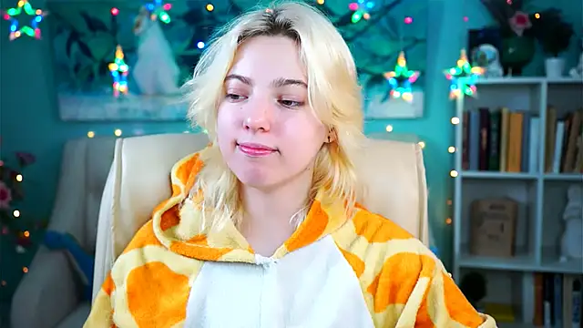 Snapshot of RocKStone_ chatting on 01.24.25 RocKStone  online show from 01.24.25