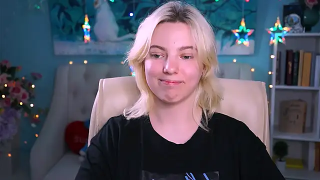 Snapshot of RocKStone_ chatting on 02.04.25 RocKStone  online show from 02.04.25