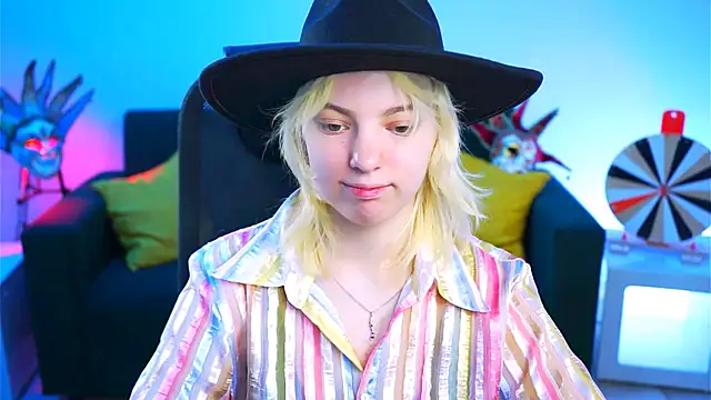 Snapshot of RocKStone_ chatting on 02.05.25 RocKStone  online show from 02.05.25