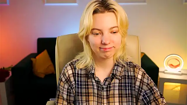 Snapshot of RocKStone_ chatting on 02.07.25 RocKStone  online show from 02.07.25