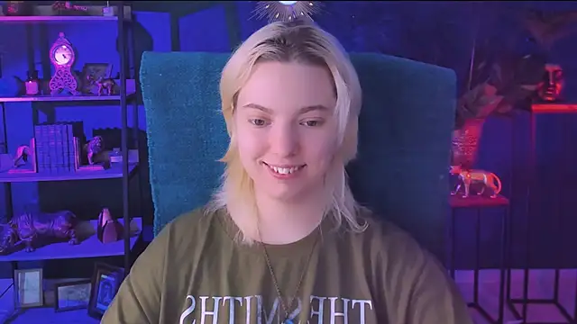 Snapshot of RocKStone_ chatting on 02.11.25 RocKStone  online show from 02.11.25