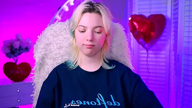 Snapshot of RocKStone_ chatting on 02.25.25 RocKStone  online show from 02.25.25