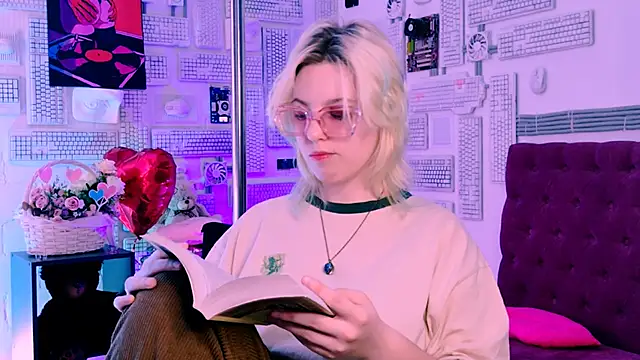 Snapshot of RocKStone_ chatting on 02.26.25 RocKStone  online show from 02.26.25