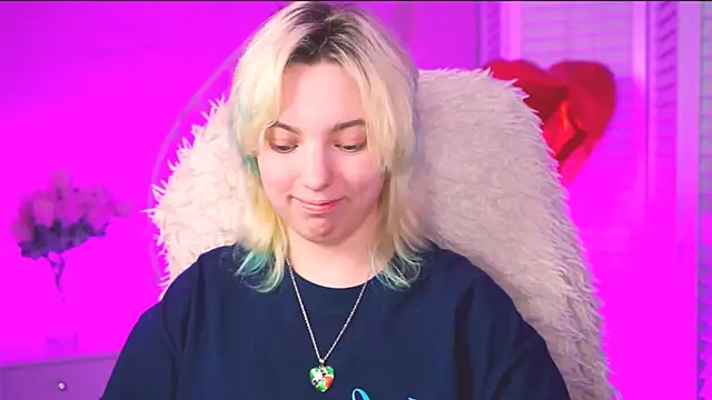 Snapshot of RocKStone_ chatting on 03.01.25 RocKStone  online show from 03.01.25