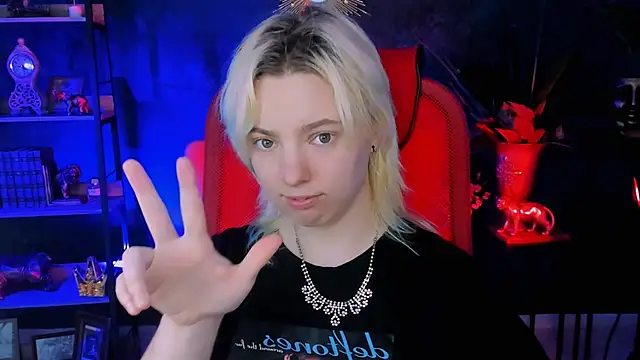 Snapshot of RocKStone_ chatting on 03.02.25 RocKStone  online show from 03.02.25