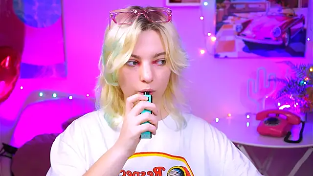 Snapshot of RocKStone_ chatting on 03.05.25 RocKStone  online show from 03.05.25